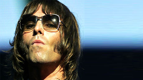 Zpěvák Oasis točí s producentem U2